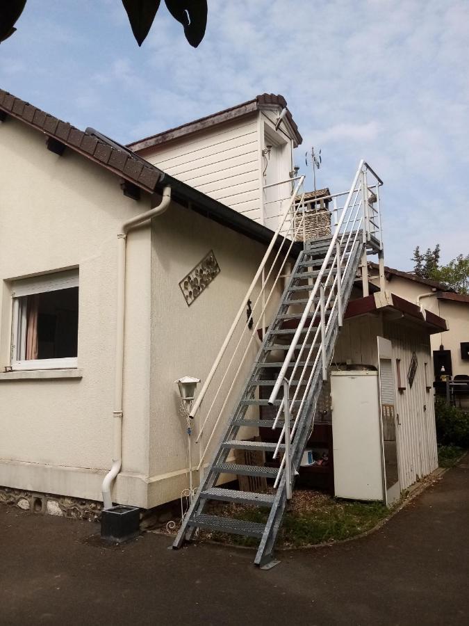 Petit Appartement 30M2, 3 Lits, 3 A 4 Pers Neuilly  Bagian luar foto